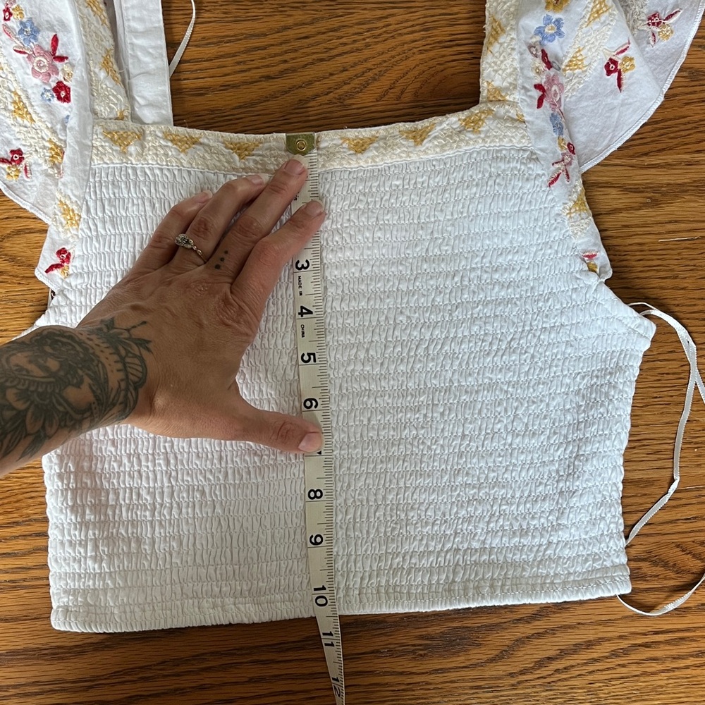 Japna White Smocked Blouse with Floral Embroidery - Picture 6 of 7